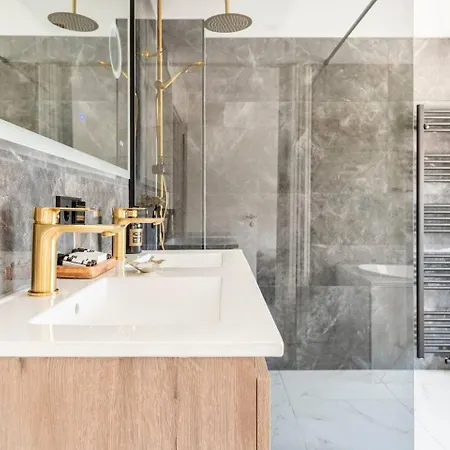 Viphouse Valkenburg Валкенбург