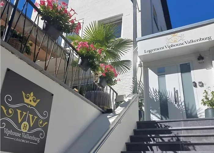 Viphouse Valkenburg 4* Валкенбург